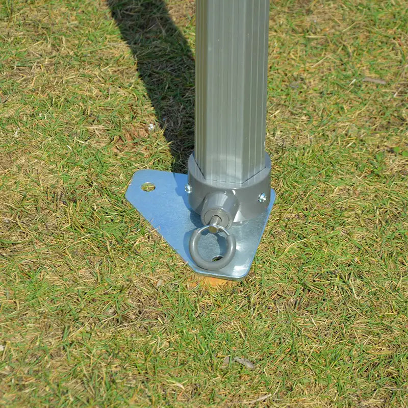 Tent 20x20 Ft - legs detail