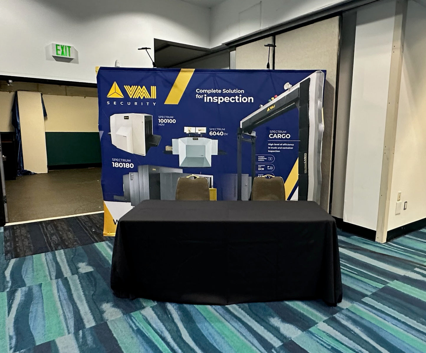 Pop Up Display Stand